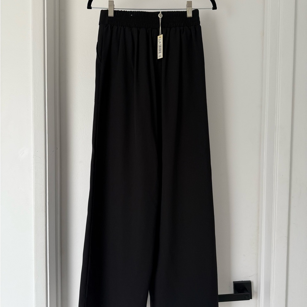 Max Studio Black Women's Trousers